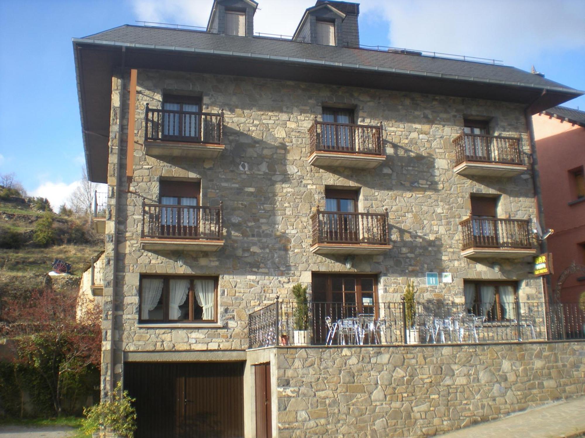 Hotel Las Nieves Linás de Broto Esterno foto