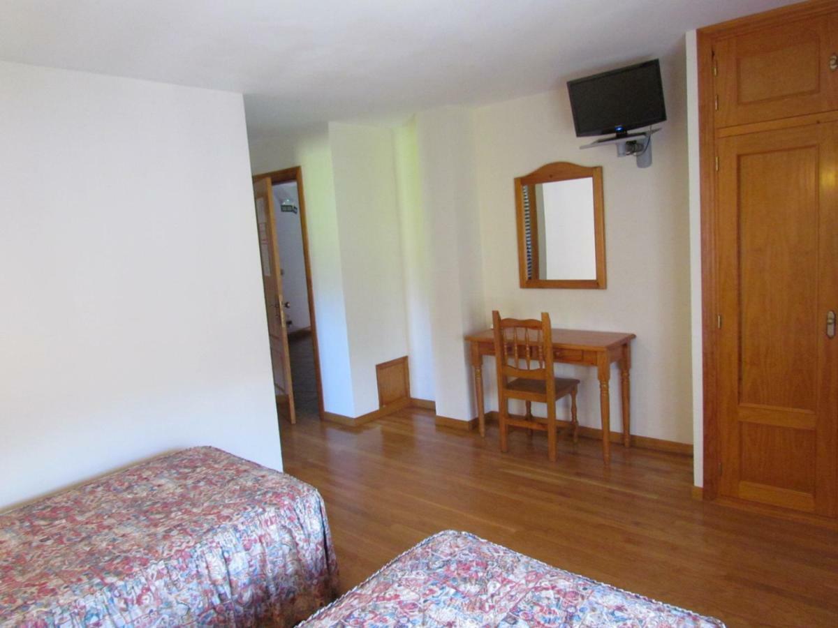 Hotel Las Nieves Linás de Broto Esterno foto
